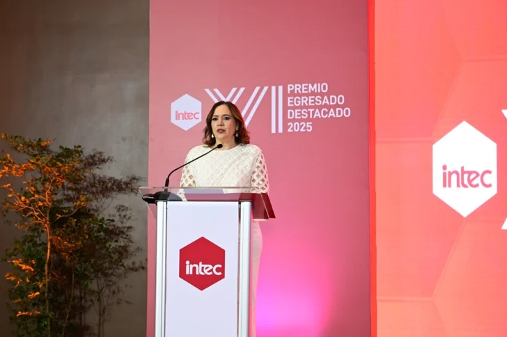 Intec otorga Premio Egresado Destacado a siete profesionales de amplia trayectoria Intec otorga Premio Egresado Destacado a siete profesionales de amplia trayectoria