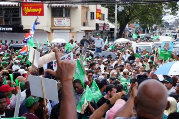Fuerza del Pueblo realiza multitudinaria manifestación contra el Gobierno