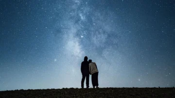 Cuán cierto es que los átomos son inmortales (y si lo son, por qué todo lo vivo muere) Cuán cierto es que los átomos son inmortales (y si lo son, por qué todo lo vivo muere)