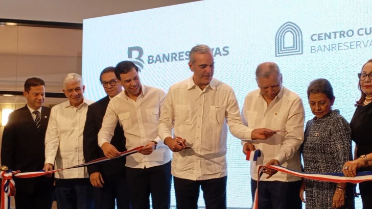 Luis Abinader inaugura Centro Cultural Banreservas de Santiago en el antiguo Hotel Mercedes Luis Abinader inaugura Centro Cultural Banreservas de Santiago en el antiguo Hotel Mercedes