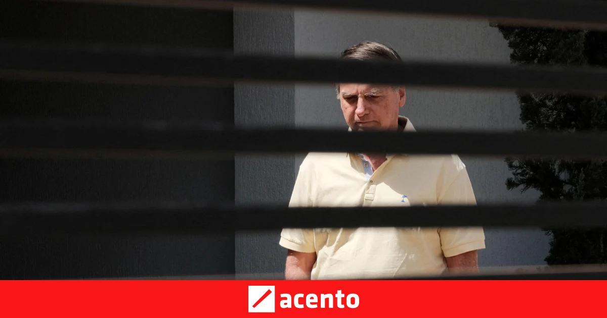 La policía de Brasil detiene al expresidente Bolsonaro por riesgo de ...