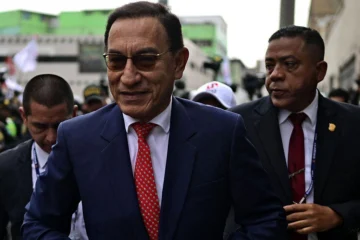 Perú: condenan a 14 años de prisión al expresidente Martín Vizcarra