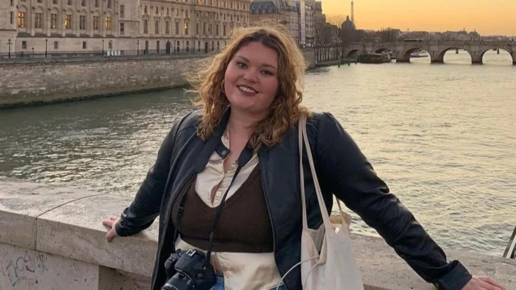 'Soy una mujer blanca nacida en una familia mestiza tras un error en un tratamiento de fecundación in vitro'