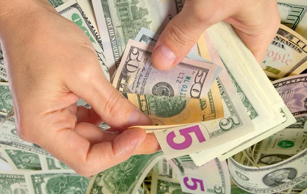 La región recibirá US$174,426 millones en remesas, pero su impacto en el PIB será desigual