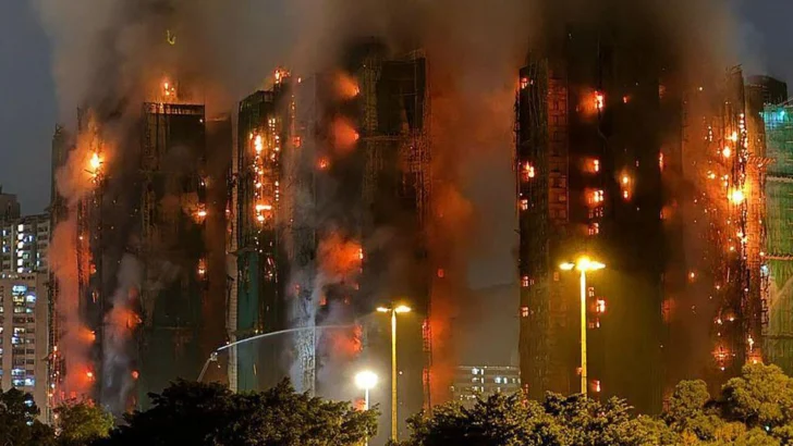 Por qué fue tan devastador y otras 5 preguntas sobre el incendio en las torres de viviendas de Hong Kong que dejó al menos 65 muertos
