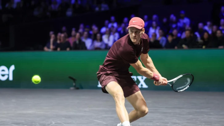 Sinner gana Masters 1.000 en París y vuelve a ser el número 1 mundial Sinner gana Masters 1.000 en París y vuelve a ser el número 1 mundial