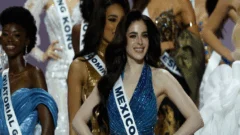 Dos jueces de Miss Universo renuncian en medio de acusaciones de que el concurso está amañado y tras el escándalo con Miss México