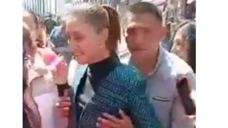 Presidenta Sheinbaum acosada por hombre durante un recorrido a pie Presidenta Sheinbaum acosada por hombre durante un recorrido a pie