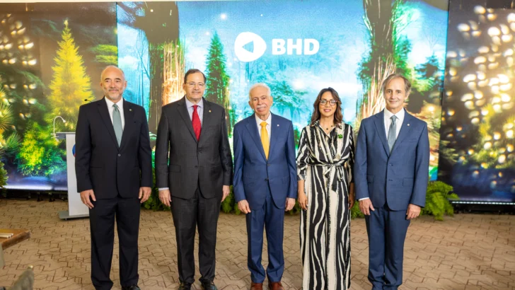 Banco BHD presenta crecimiento de 12.5 % en depósitos y 11.9 % en cartera