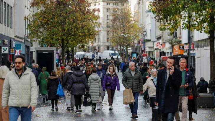 Reino Unido: con el nuevo presupuesto habrá menos dinero en cada casa