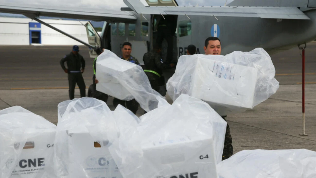 Trump acusa a Honduras de tratar de cambiar el resultado de las elecciones presidenciales Trump acusa a Honduras de tratar de cambiar el resultado de las elecciones presidenciales