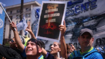 No a la reforma laboral: sindicatos en Argentina se toman las calles contra Milei