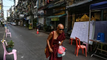 La junta militar en Birmania organiza elecciones en la región que controla La junta militar en Birmania organiza elecciones en la región que controla