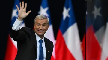 Quién es José Antonio Kast, el ultraderechista que al tercer intento alcanza la presidencia de Chile Quién es José Antonio Kast, el ultraderechista que al tercer intento alcanza la presidencia de Chile