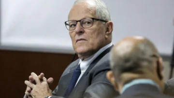 Fiscalía de Perú pide ocho años y medio de cárcel para expresidente Kuczynski por colusión Fiscalía de Perú pide ocho años y medio de cárcel para expresidente Kuczynski por colusión