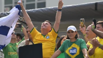 Brasil: Cámara de los Diputados aprueba proyecto de ley que reduciría condena contra Bolsonaro Brasil: Cámara de los Diputados aprueba proyecto de ley que reduciría condena contra Bolsonaro