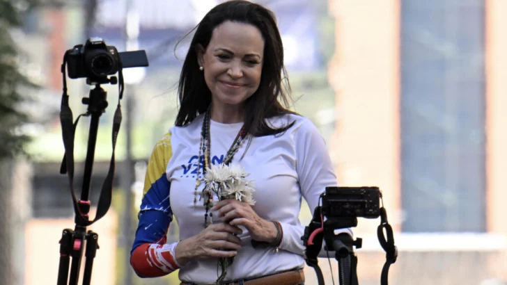 Machado confirma que viajará a Oslo para recibir el Nobel y la oposición venezolana convoca marchas globales