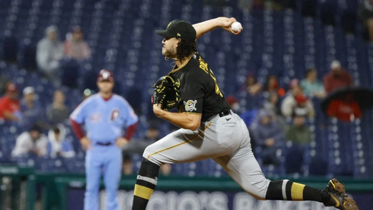 Los Azulejos acuerdan el fichaje por tres temporadas del mexicano Cody Ponce Los Azulejos acuerdan el fichaje por tres temporadas del mexicano Cody Ponce