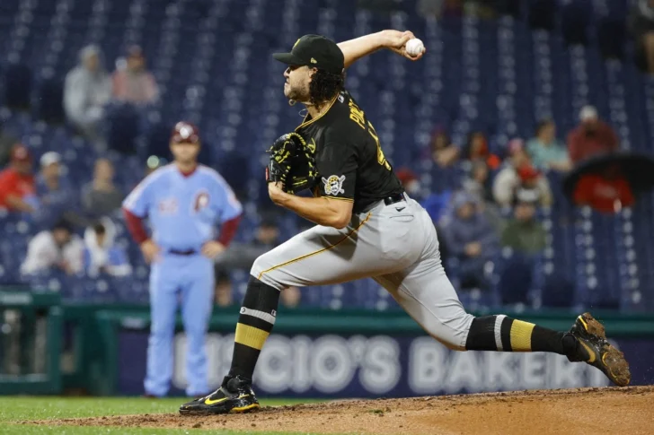 Los Azulejos acuerdan el fichaje por tres temporadas del mexicano Cody Ponce