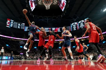 Leonard explota con 55 puntos en triunfo de Clippers sobre Pistons