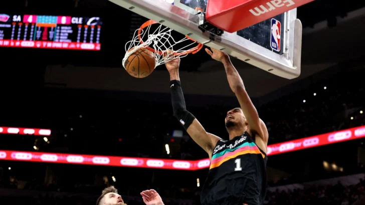 Doble doble de Wemby no fue suficiente para los Spurs ante Cleveland