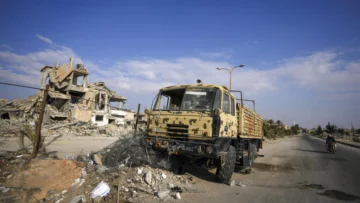 Siria: tres estadounidenses muertos en una emboscada; Trump lanza advertencia al autodenominado Estado Islámico