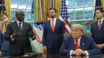 Trump recibe a líderes de RD Congo y Ruanda para firmar un acuerdo de paz, sin tregua en el terreno