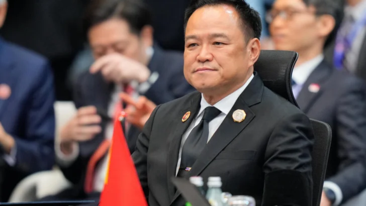 Tailandia: el primer ministro disuelve el Parlamento en pleno conflicto fronterizo con Camboya