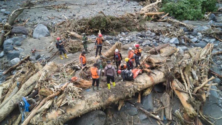 Más de mil muertos en inundaciones en el sudeste asiático