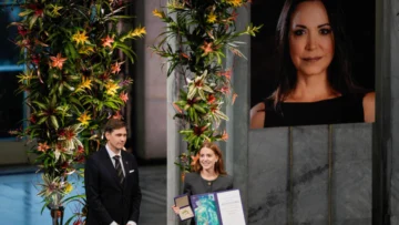 La Nobel de Paz María Corina Machado dice en Oslo que va volver a Venezuela La Nobel de Paz María Corina Machado dice en Oslo que va volver a Venezuela