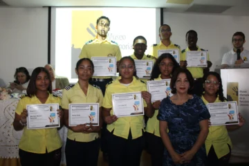 Museo Memorial de la Resistencia Dominicana entrega premios a niños ganadores de concurso