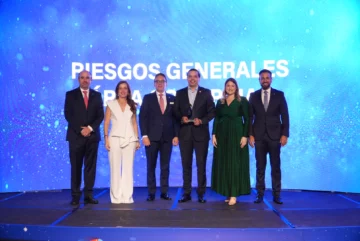 La Colonial se alza con tres galardones en premios de Adocose La Colonial se alza con tres galardones en premios de Adocose