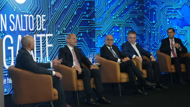 Banco Popular presenta el libro “Un salto de gigante” sobre la transformación digital del país