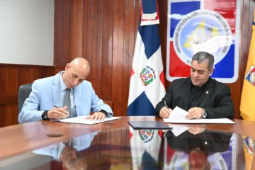 Firman acuerdo de cooperación para promover salud integral y conciencia ambiental Firman acuerdo de cooperación para promover salud integral y conciencia ambiental