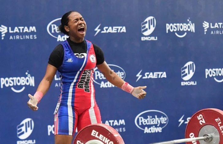 Dahiana Ortiz y cubano Onate Araújo dominaron la primera jornada