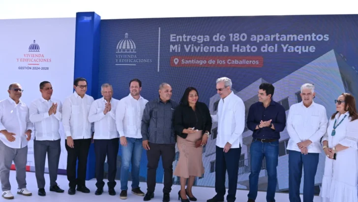 Inauguran proyecto habitacional Hato del Yaque con aportes fiduciarios de RD$ 6,000 millones