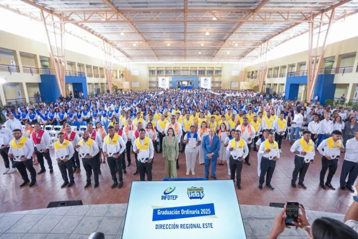 Infotep gradúa 1,177 nuevos técnicos en la región Este