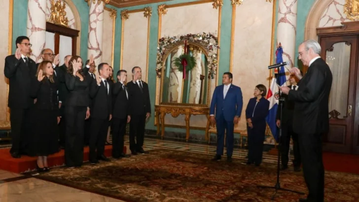 Juramentados los nuevos jueces del Tribunal Superior Electoral