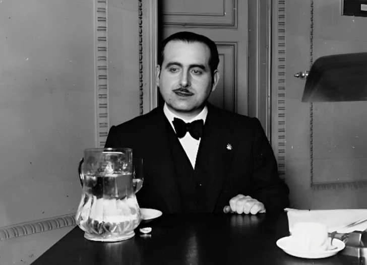  Foto del arquitecto español Carles Buïgas i Sans (1898-1979) autor del Teatro Agua y Luz “Angelita” como originalmente fue nombrado – Fuente Externa