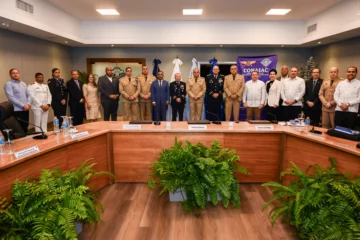 CONASAC propone modificar la ley para sancionar el uso de rayos láser contra aeronaves 