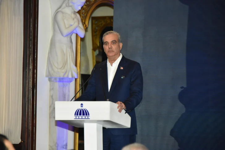 Abinader se limita al hablar del robo en el Senasa: el MP se encarga, dice