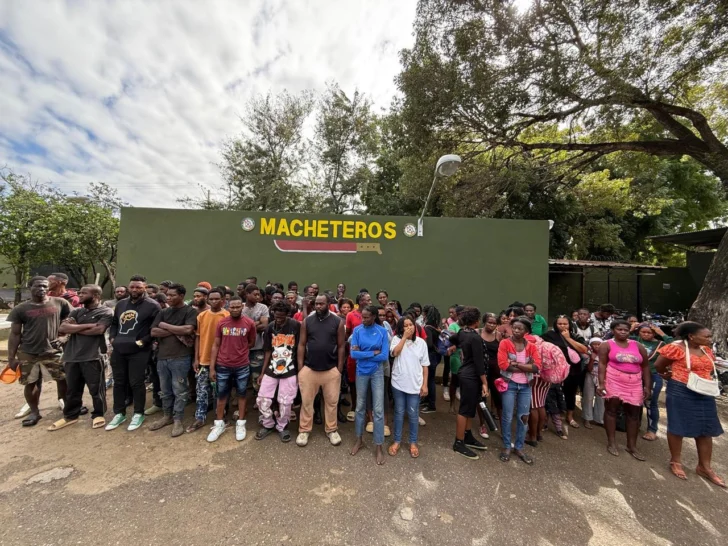 Ejército detuvo a 180 mil personas indocumentadas y entregó al Ministerio Público a 885 presuntos traficantes en 2025