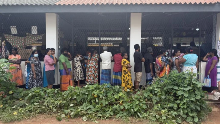 Inundaciones en el sudeste asiático: en Sri Lanka, una avalancha de refugiados climáticos