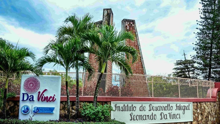 Arrestan a cuatro directivas del Instituto Leonardo Da Vinci por muerte de Stephora