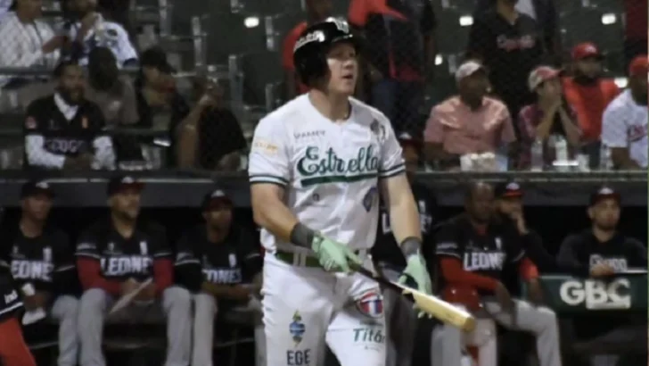 Estrellas dejan en el terreno a Leones que otra vez caen al sótano Estrellas dejan en el terreno a Leones que otra vez caen al sótano