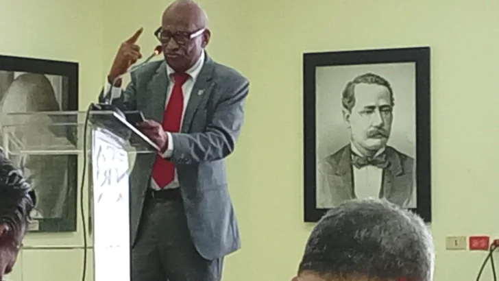 Julio Cuevas, destacado escritor y Profesor Emérito de la Universidad Autónoma de Santo Domingo (UASD) Julio Cuevas, destacado escritor y Profesor Emérito de la Universidad Autónoma de Santo Domingo (UASD)