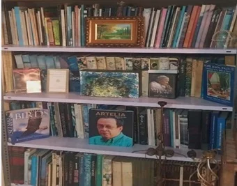 La biblioteca de Danilo de los Santos La biblioteca de Danilo de los Santos