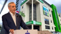 Abinader ordenó que Senasa se constituya en actor civil para recuperar lo robado