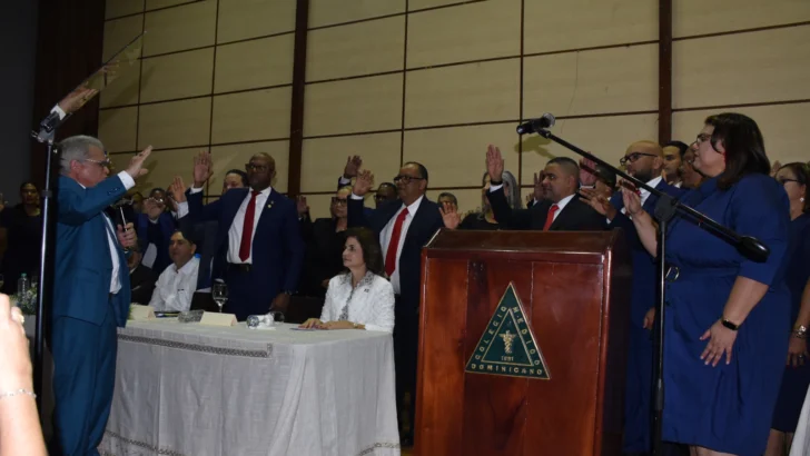 Máximo Martínez asume la presidencia Regional del Distrito del CMD Máximo Martínez asume la presidencia Regional del Distrito del CMD