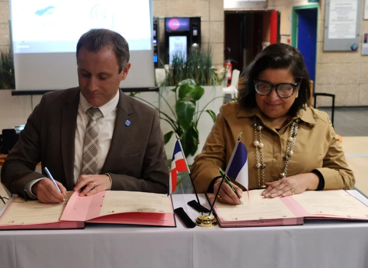 Museo Memorial firma acuerdo con la Universidad D’Orleans, en Francia